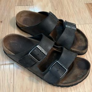 Black Birkenstocks Size 39 (8 Women’s US)